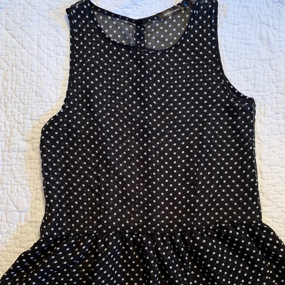 Polka-Dot Sleeveless Ruffled Pedlum Blouse NWOT